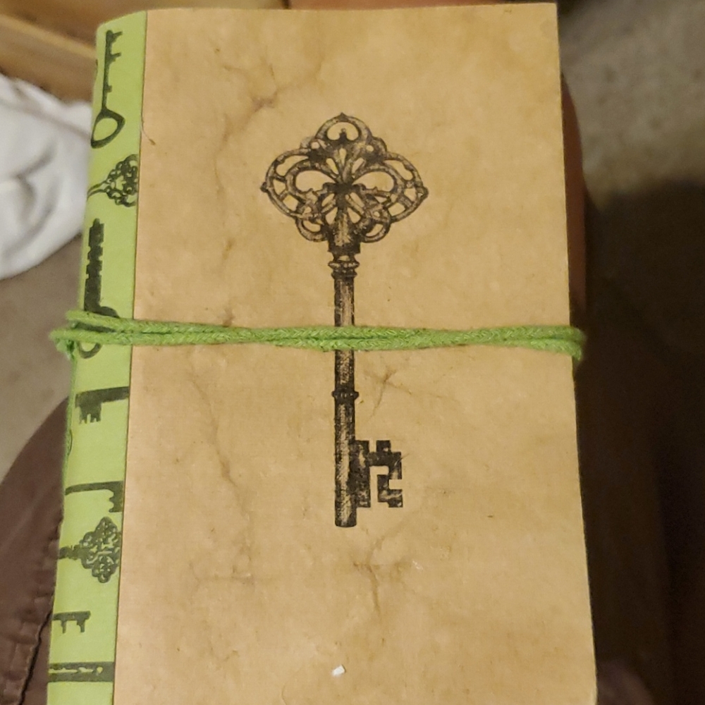New Handmade Expressions Tree-Free Journal